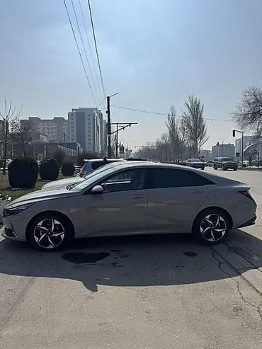 Продажа авто: Hyundai Avante: 2023 г., 1.6 л, Вариатор, Бензин, Седан — 4