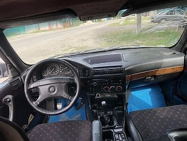 mazda 2005: BMW 5 series: 1993 г., 2.5 л, Механика, Бензин, Седан — 10