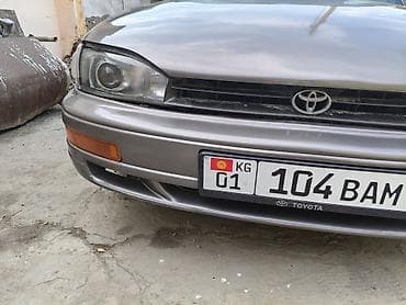 mark ll: Toyota Camry: 1992 г., 2.2 л, Механика, Бензин, Седан — 5