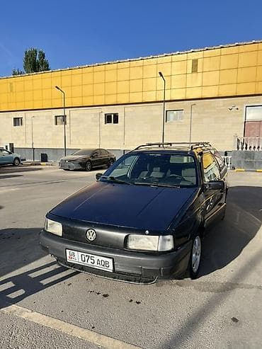 бампер w24: Volkswagen Passat: 1993 г., 1.8 л, Механика, Бензин, Универсал — 3