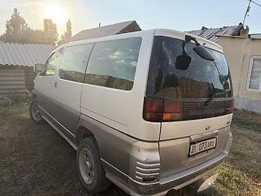 Nissan Elgrand: 2000 г., 3 л, Автомат, Дизель, Вэн/Минивэн — 3