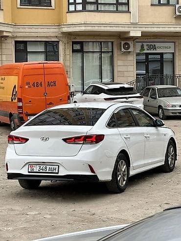 машина samsung: Hyundai Sonata: 2019 г., Автомат, Седан — 4