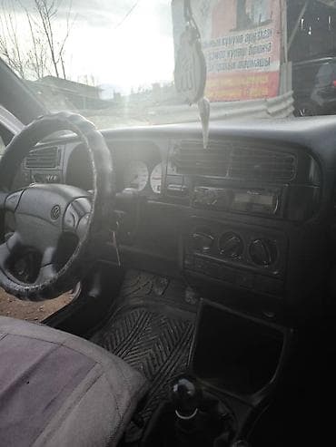karina e: Volkswagen Golf: 1997 г., 1.8 л, Механика, Бензин, Универсал — 5