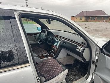 Mercedes-Benz E-Class: 1995 г., 2.2 л, Кол менен иштөөчү, Бензин, Седан — 7
