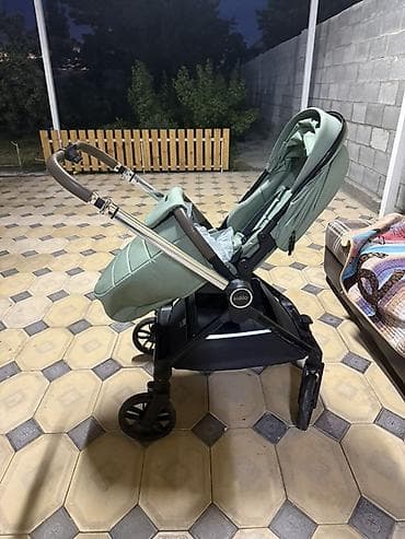 подстаканник на коляску: Прогулочная коляска Kidilo, цвет — оливковый. Особенности: - Легкая — 3
