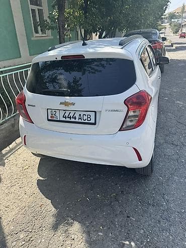 dongfeng aeolus e70 2022: Chevrolet Spark: 2020 г., 1 л, Автомат, Бензин, Хэтчбэк — 4