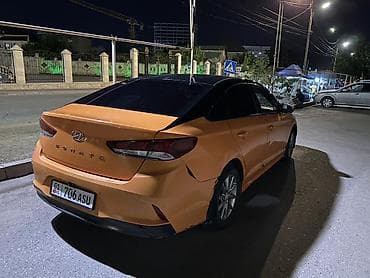 Транспорт: Hyundai Sonata: 2018 г., 2 л, Автомат, Газ, Седан — 6