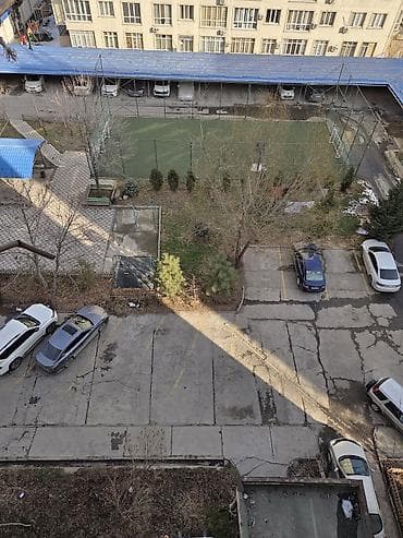 Аренда комнат: 2 ком кв Описание: - Светлая комната с окном и плотными шторами, на — 8