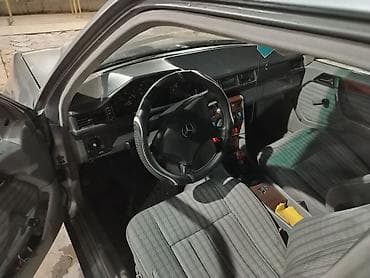 авто лизинк бишкек: Mercedes-Benz W124: 1990 г., 2 л, Кол менен иштөөчү, Бензин, Седан — 3
