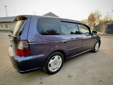 обмен на авто с доплатой: Honda Odyssey: 2002 г., 2.3 л, Автомат, Бензиновая, Минивэн — 2