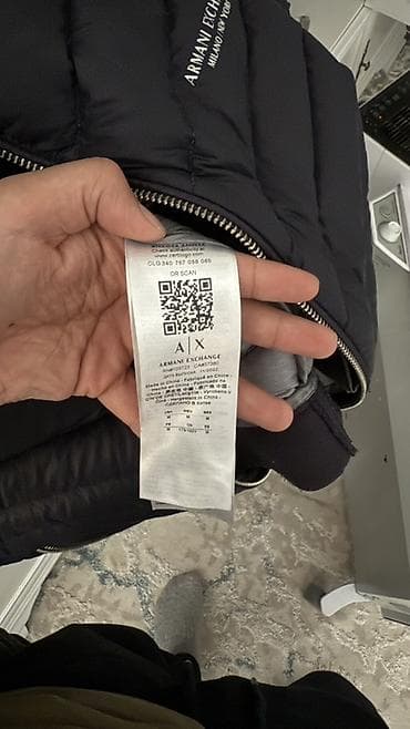 обувь rax: Оригинальная куртка Armani Exchange (A|X) - Цвет: темно синий - Лого — 3