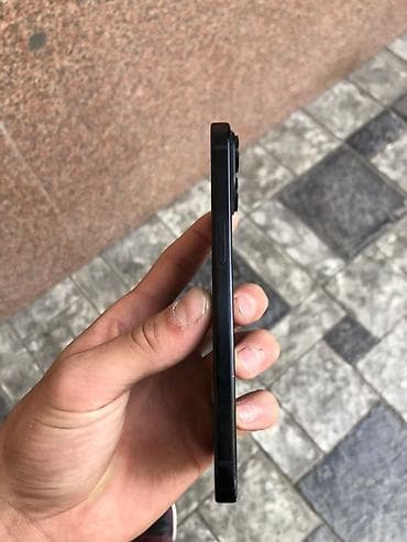 battery case: IPhone 15, Б/у, Черный, 87 % — 3