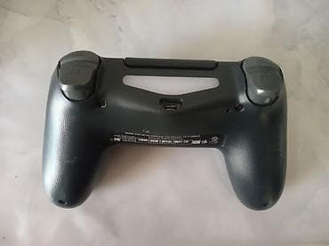 dualshock 4: Беспроводной геймпад Sony DualShock 4 (CUH-ZCT1/2 — серия указана на — 2