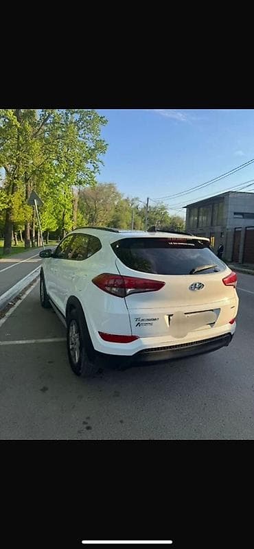 Продажа авто: Hyundai Tucson: 2018 г., Автомат, Бензин, Кроссовер — 4