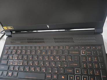 Игровой ноутбук Acer Nitro (линейка Nitro/Vitr0 V16 AI по наклейке), с