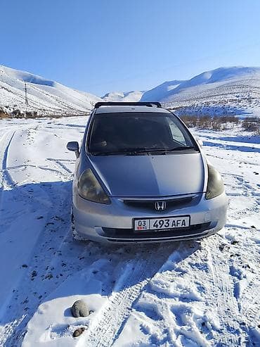 купить авто в кыргызстане с пробегом: Honda Fit: 2003 г., 1.3 л, Вариатор, Хэтчбэк — 1
