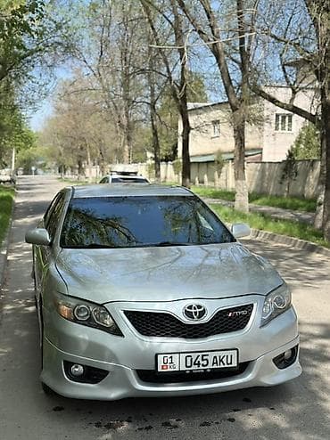 bmw 5 e60: Toyota Camry: 2010 г., 2.5 л, Автомат, Бензин, Седан — 1