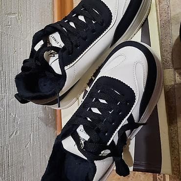 Сапоги: Кроссовки утеплённые, черно-белые - Верх: искусственная кожа с — 2