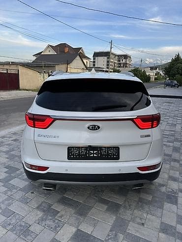 предлогайте варианты: Kia Sportage: 2016 г., 2 л, Автомат, Дизель, Кроссовер — 5
