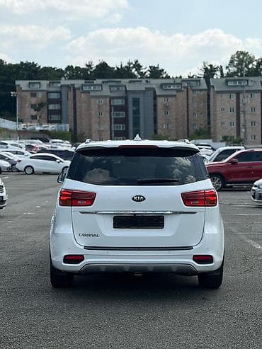 Продажа авто: Kia Carnival: 2020 г., 2.2 л, Автомат, Дизель, Минивэн — 10