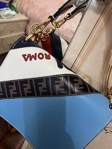 apple wallet: Классическая сумка, Fendi, Женские, Б/у — 6