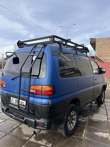 audi q4: Mitsubishi Delica: 1995 г., 2.9 л, Механика, Дизель, Минивэн — 3