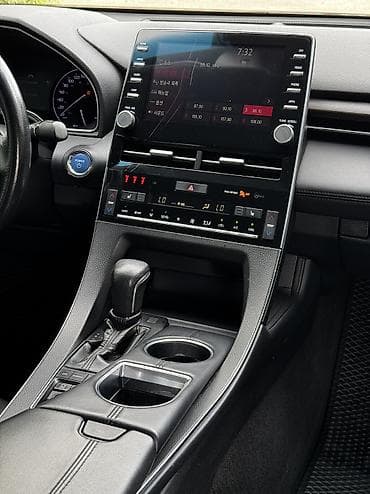 автомобиль на обмен: Toyota Avalon: 2019 г., 2.5 л, Вариатор, Гибрид, Седан — 10