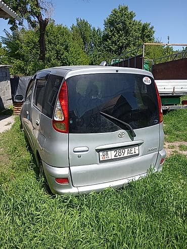 mini jack: Toyota Funcargo: 2003 г., 1.3 л, Автомат, Бензин, Минивэн — 3