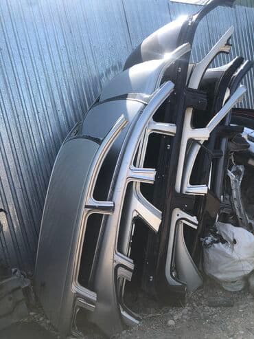 скион: Кузовные детали капот,крылья,фара,экран,телевизор,усилитель — 8