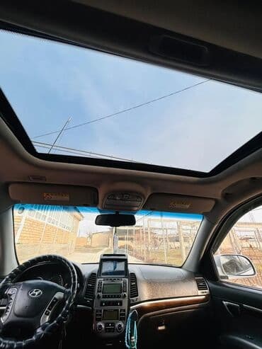 скутеры мопеды: Hyundai Santa Fe: 2009 г., 2 л, Дизель, Внедорожник — 6