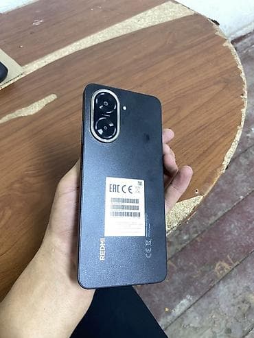 черные часы: Redmi, Redmi 5A, Б/у, 128 ГБ, цвет - Черный, 2 SIM — 2
