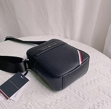 Ювелирные изделия: Барсетка Tommy Hilfiger Идеальный вариант для повседневного — 3