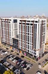 офисное помещение ош: Сдаю Офис, 90 м², В бизнес центре, 1 линия, С системой безопасности, С юридическим адресом — 1