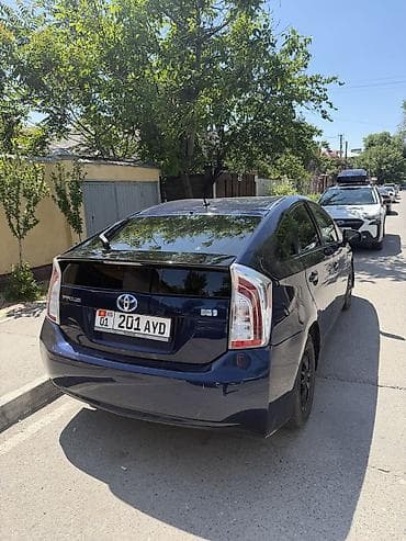 bmw 1: Toyota Prius: 2015 г., 1.8 л, Вариатор, Гибрид, Седан — 5