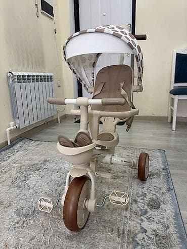 одежда для новорождённых: Детский трехколесный велосипед-каталка с родительской ручкой и тентом — 1