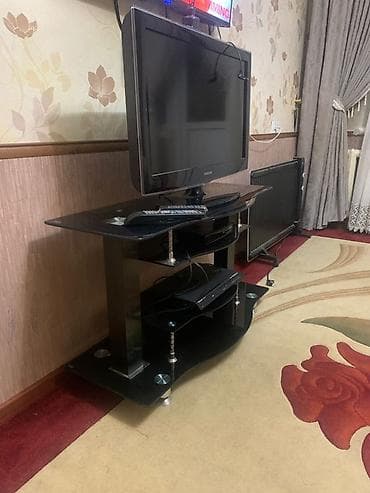 куплю часы наручные мужские: Телевизор Samsung с тумбой и комплектом аксессуаров — 3