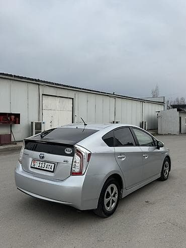 lexus e350: Toyota Prius: 2012 г., 1.8 л, Вариатор, Гибрид, Хэтчбэк — 4