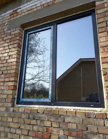 скотч для окон: Даяр пластик терезеле, Терезе түрү: Стандарттык, Бөлүп төлөө жок — 1