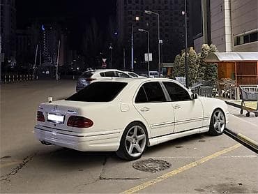 самые дорогие машины: Mercedes-Benz E-Class: 2000 г., 5.5 л, Автомат, Бензин, Седан — 3