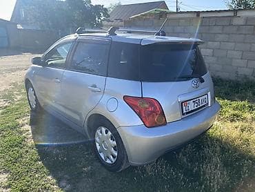 kia casper: Toyota Ist: 2002 г., 1.5 л, Автомат, Бензин, Хэтчбэк — 4