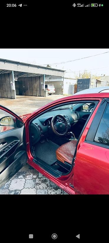 lang rover: Kia Ceed: 2008 г., 1.6 л, Автомат, Бензин, Хэтчбэк — 8