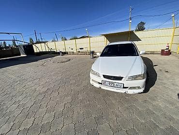 r 350: Honda Accord: 2001 г., 2 л, Автомат, Бензин — 1