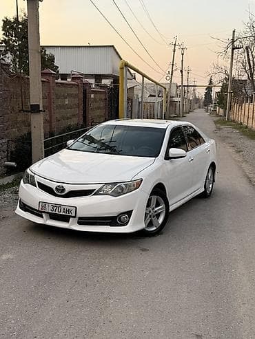 Toyota Camry: 2014 г., 2.5 л, Автомат, Бензин, Седан