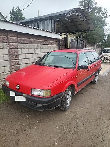 кондер для легковых: Volkswagen Passat: 1990 г., 1.8 л, Механика, Бензин, Универсал — 1