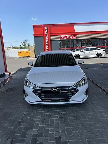 Hyundai Elantra: 2019 г., 1.6 л, Автомат, Бензин, Седан — 1