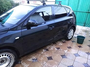 хюндай ай 30: Hyundai i30: 2008 г., Хэтчбэк — 2