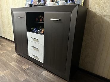 Комод для одежды, Б/у, Без зеркала, ЛДСП, цвет - Коричневый, Самовывоз