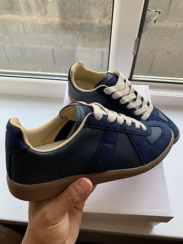 Жеке буюмдар: Эркектердин кроссовкасы, 40, 41, 42, Maison Martin Margiela, Жаңы, түсү - Көк, Өзү алып кетүү, Акысыз жеткирүү, Акылуу жеткирүү — 4