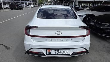дн 8 салон: Hyundai Sonata: 2019 г., 2 л, Автомат, Газ, Седан — 6