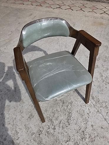 стул с подлокотником: Стул для кухни, Дерево — 3